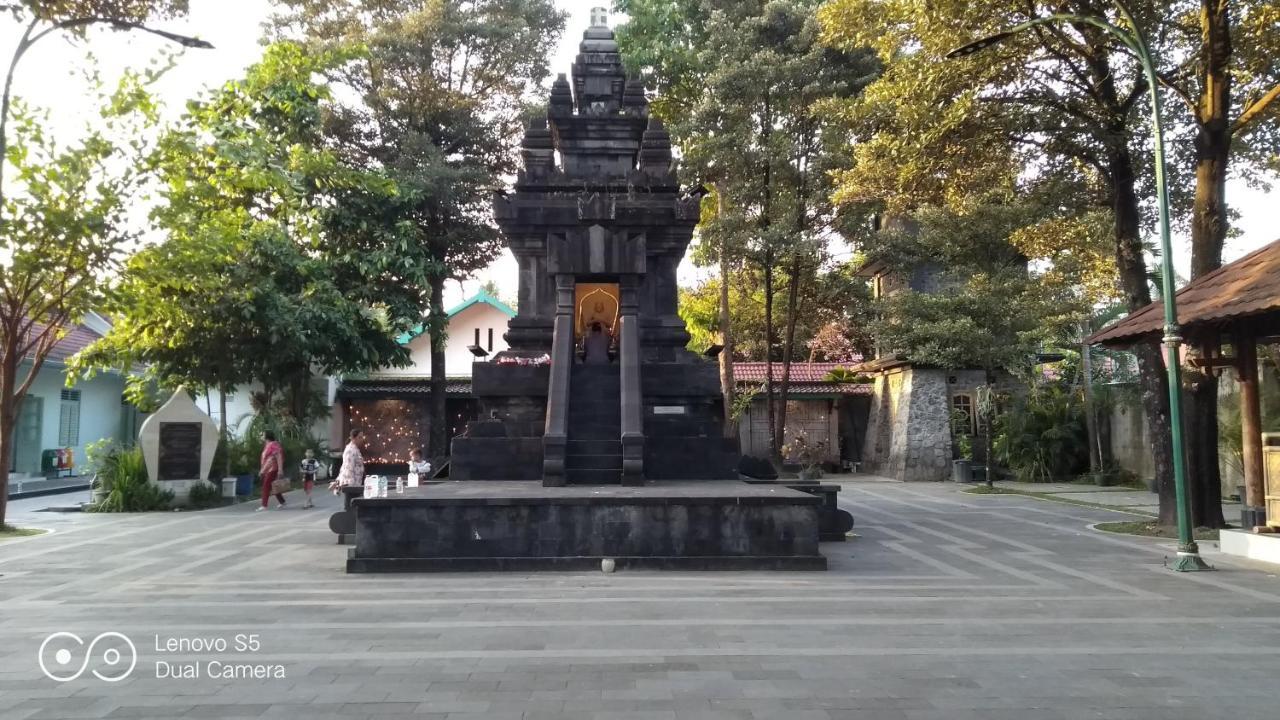 Spot On 93020 Rumah Singgah Ganjuran Bantul Esterno foto