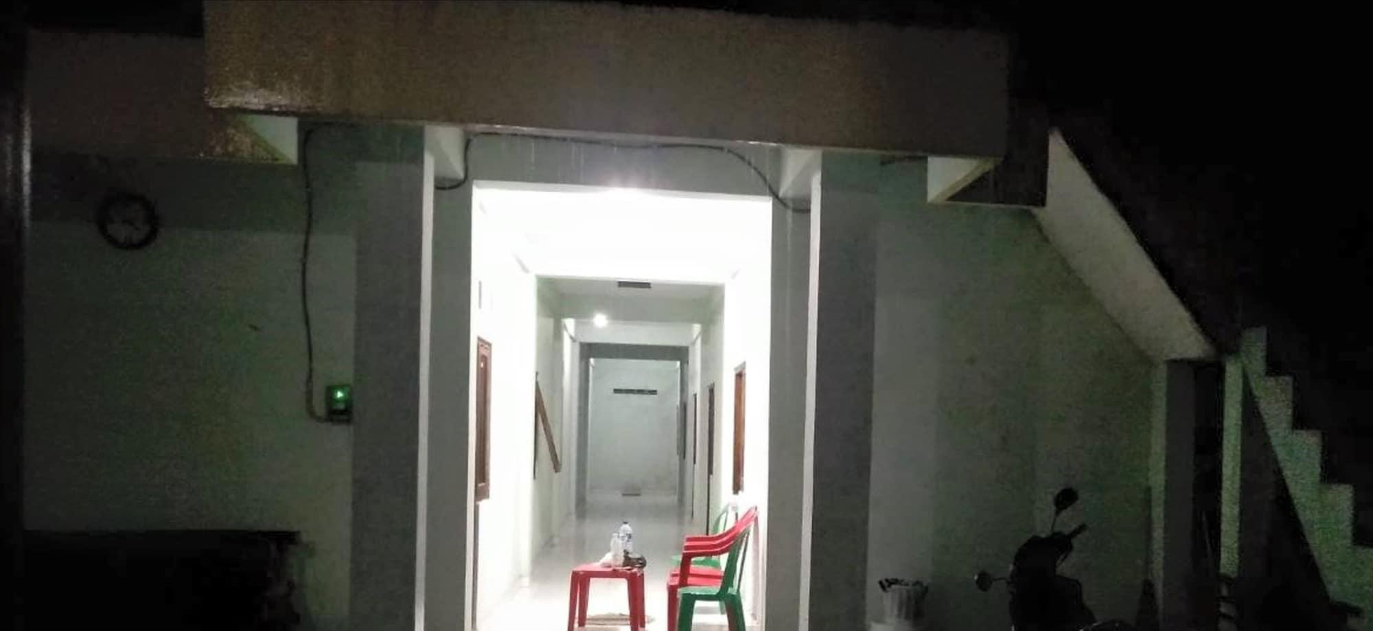 Spot On 93020 Rumah Singgah Ganjuran Bantul Esterno foto